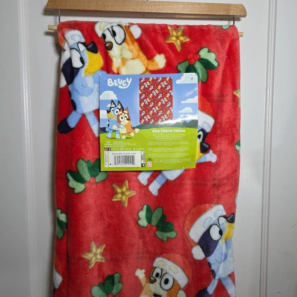 Bluey & Bingo 50 x 70 Red Holiday/ Christmas Kids‎ Soft Throw Blanket